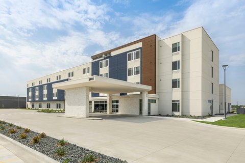 SpringHill Suites by Marriott Fargo Vending Machine Location