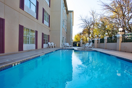 Country Inn & Suites by Radisson, Round Rock, TX Vending Machine Location