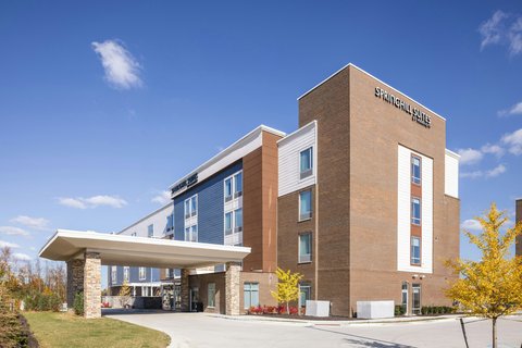 SpringHill Suites by Marriott Detroit Sterling Heights Vending Machine Location
