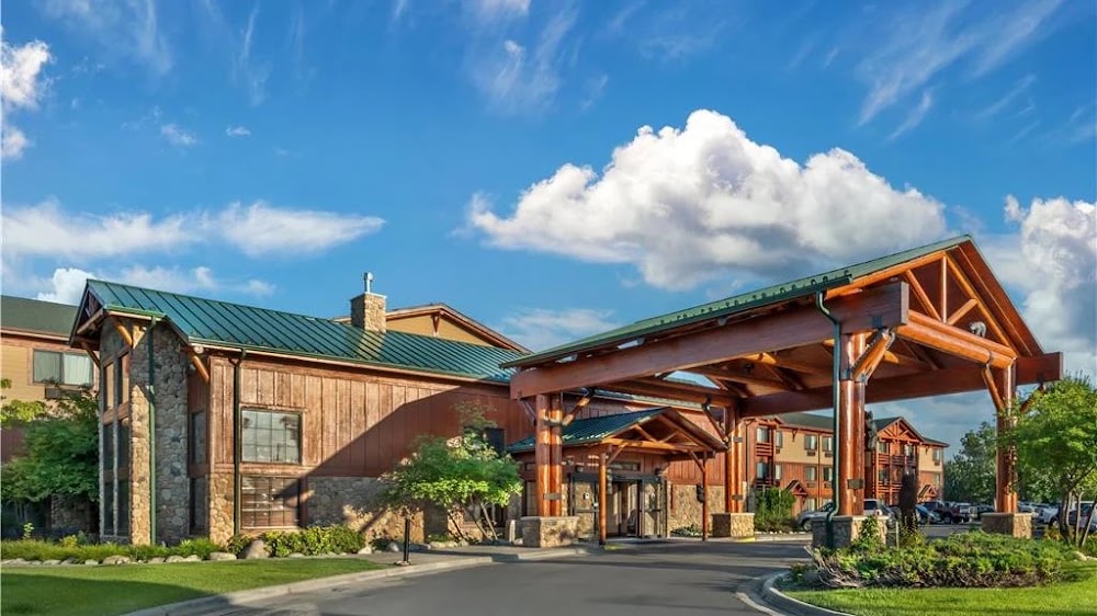 Best Western Plus Kelly Inn & Suites Vending Machine Location