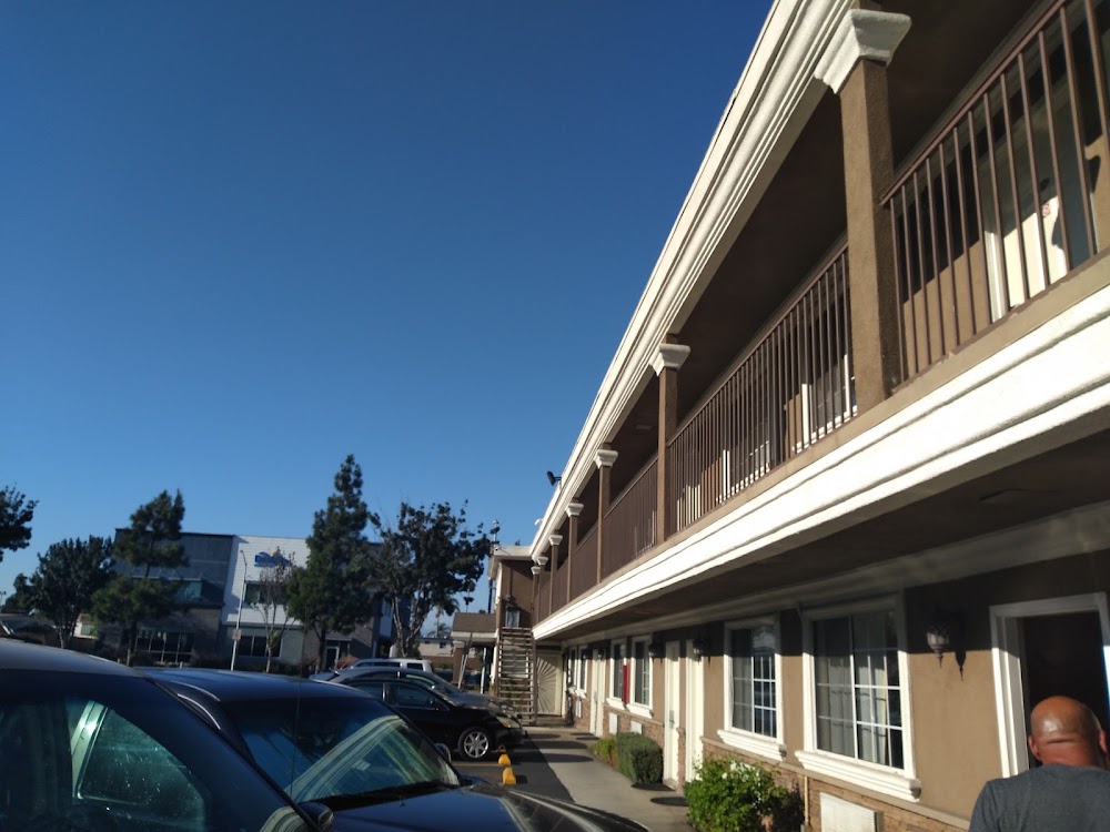 Regency Inn & Suites Downey Vending Machine Location