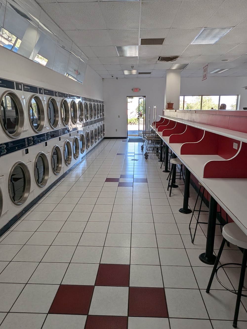Big Bundles Laundromat Vending Machine Location