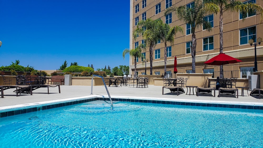 DoubleTree by Hilton Hotel Modesto Vending Machine Location