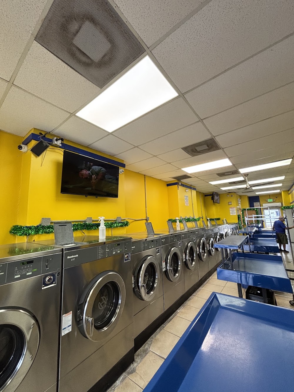 Angels Coin Laundromat Vending Machine Location