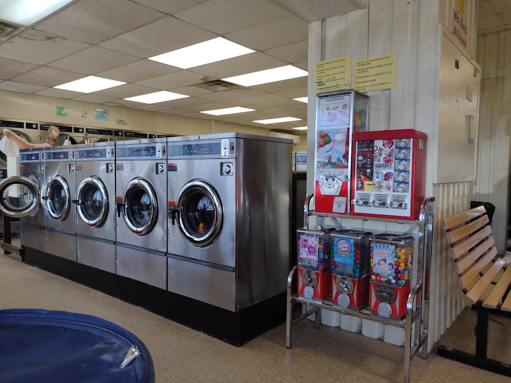 Mr. Klean Laundry Vending Machine Location