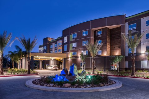 Courtyard by Marriott Temecula Murrieta Vending Machine Location