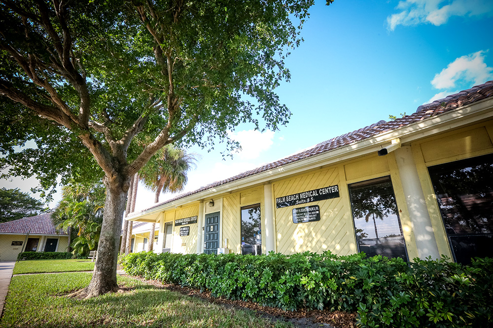 Palm Beach Medical Center Vending Machine Location