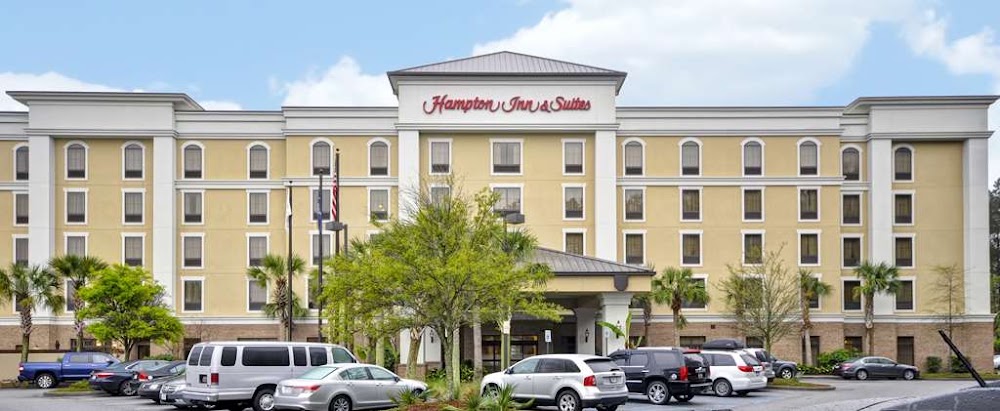 Hampton Inn & Suites North Charleston-University Blvd Vending Machine Location