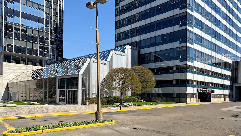Regus - Stamford - One Stamford Plaza Vending Machine Location