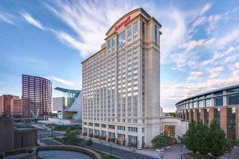 Hartford Marriott Downtown Vending Machine Location