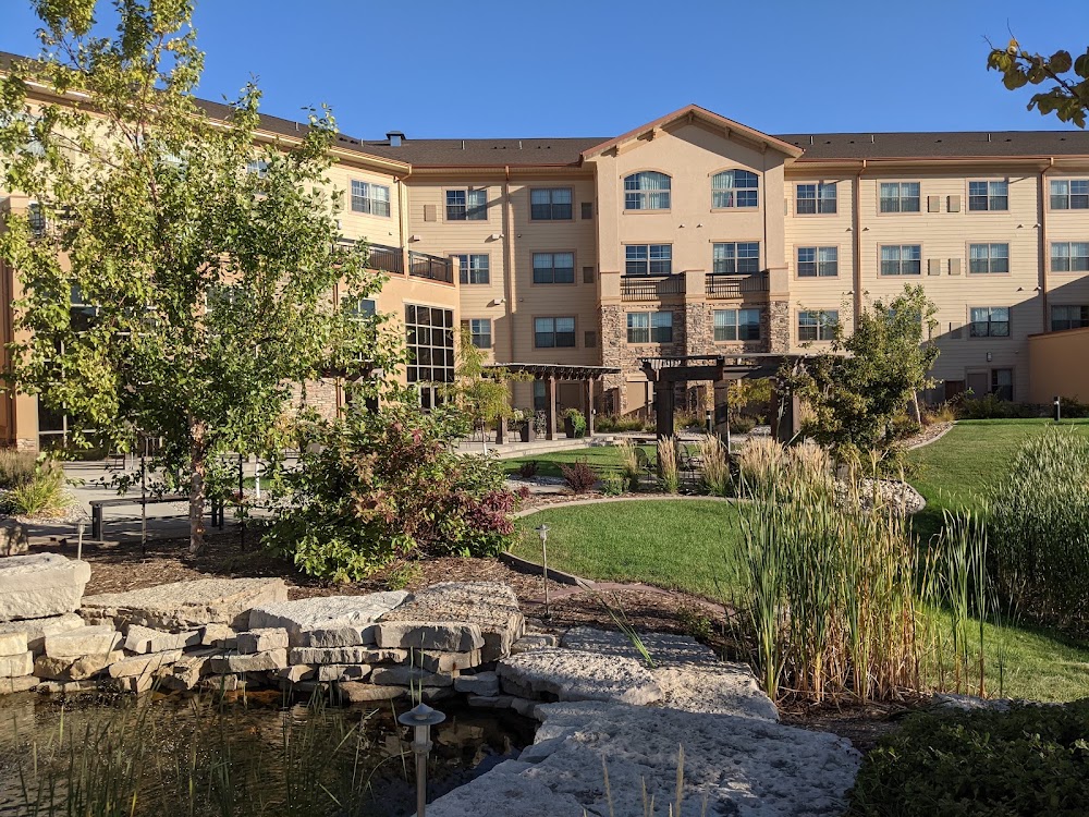 Clubhouse Hotel & Suites Vending Machine Location