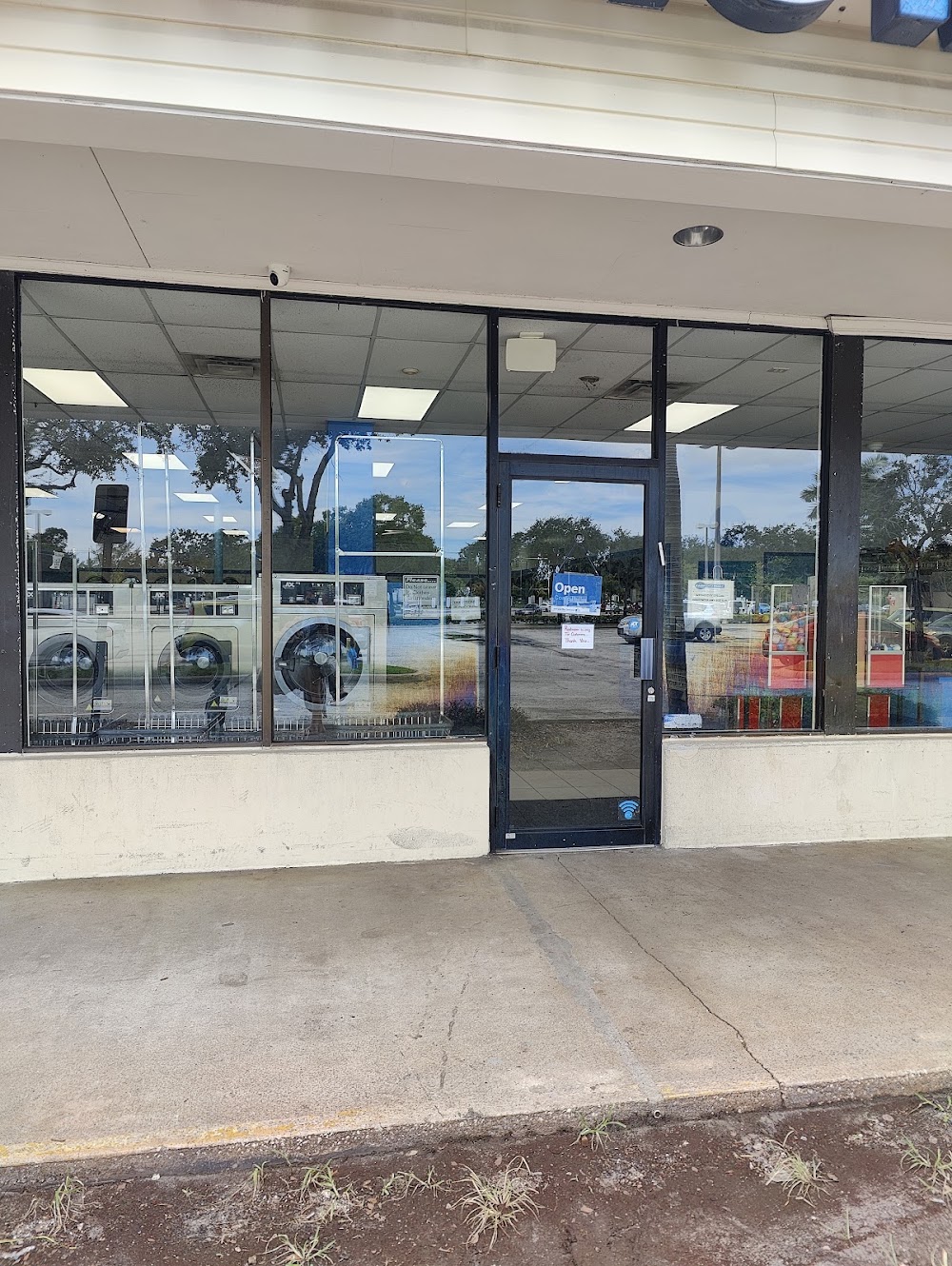 Palm Laundry - West Palm Beach Vending Machine Location