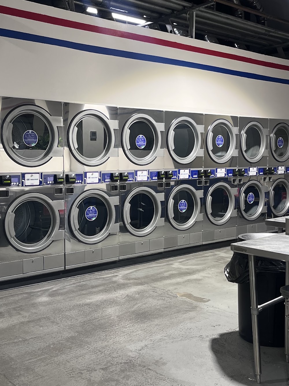 SuperSuds Laundromat Vending Machine Location