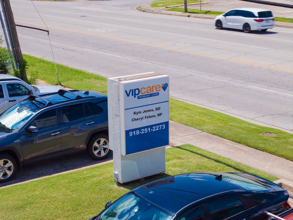 VIPcare Broken Arrow Vending Machine Location
