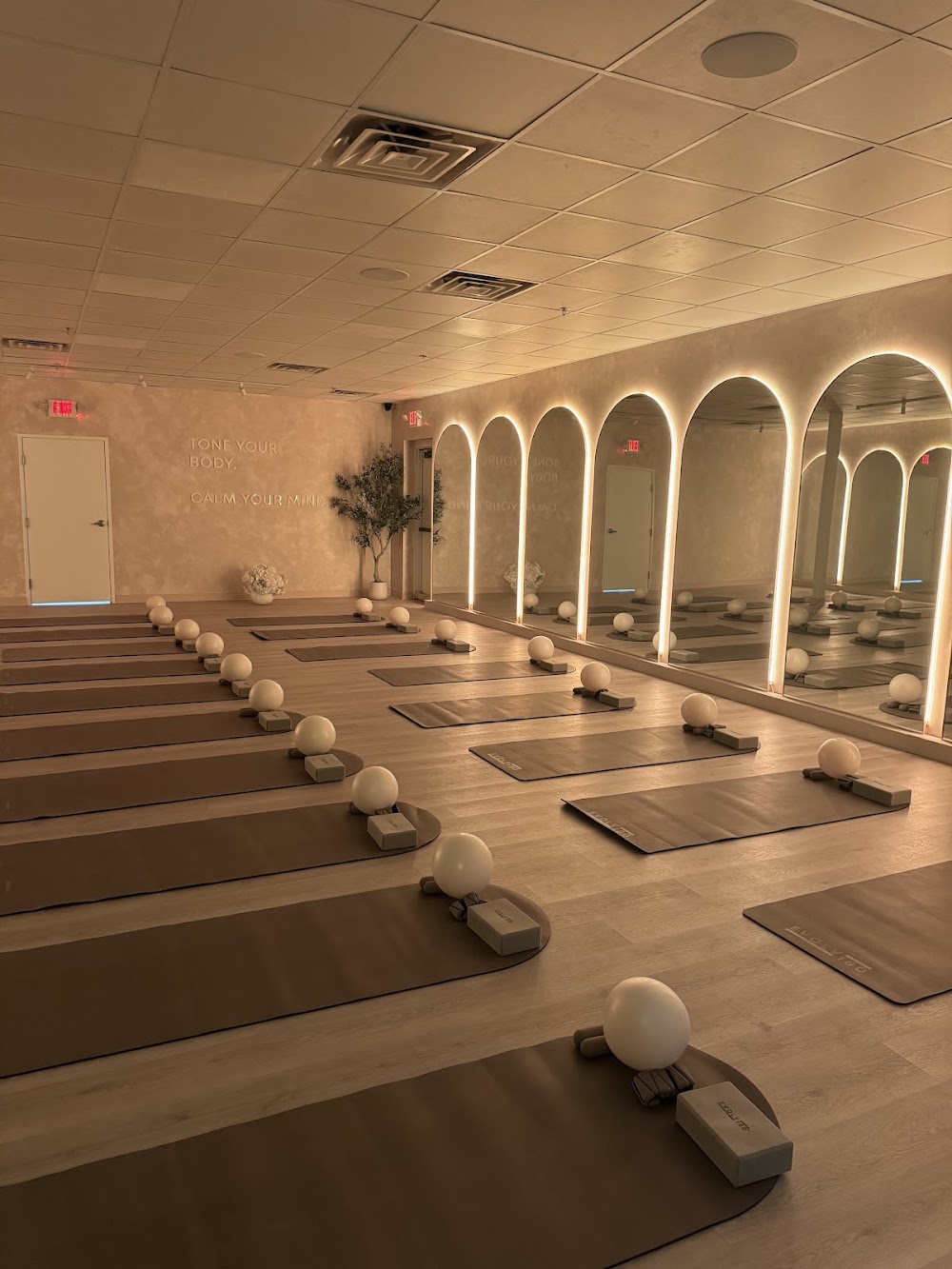 Evolv180°: Private Gym & Pilates Studio Vending Machine Location