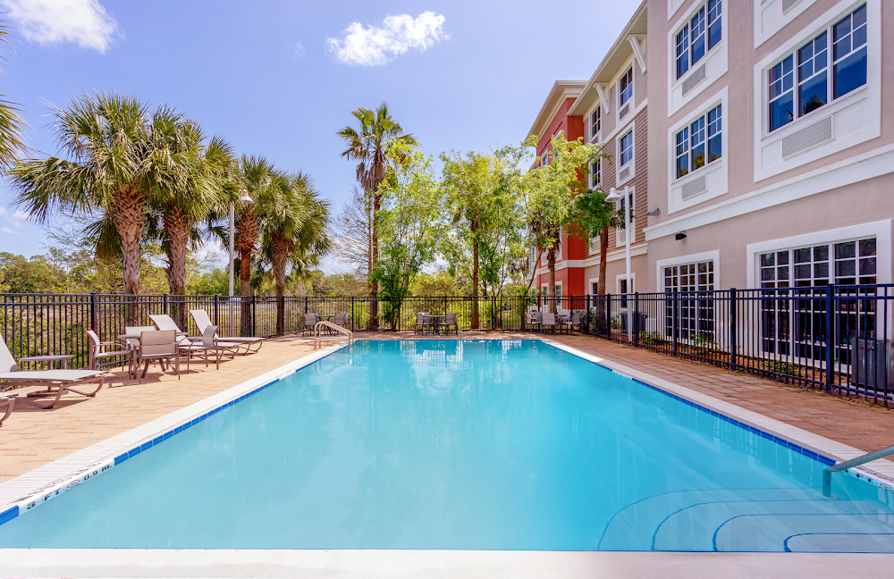 Palm Coast Hotel & Suites-I-95 Vending Machine Location