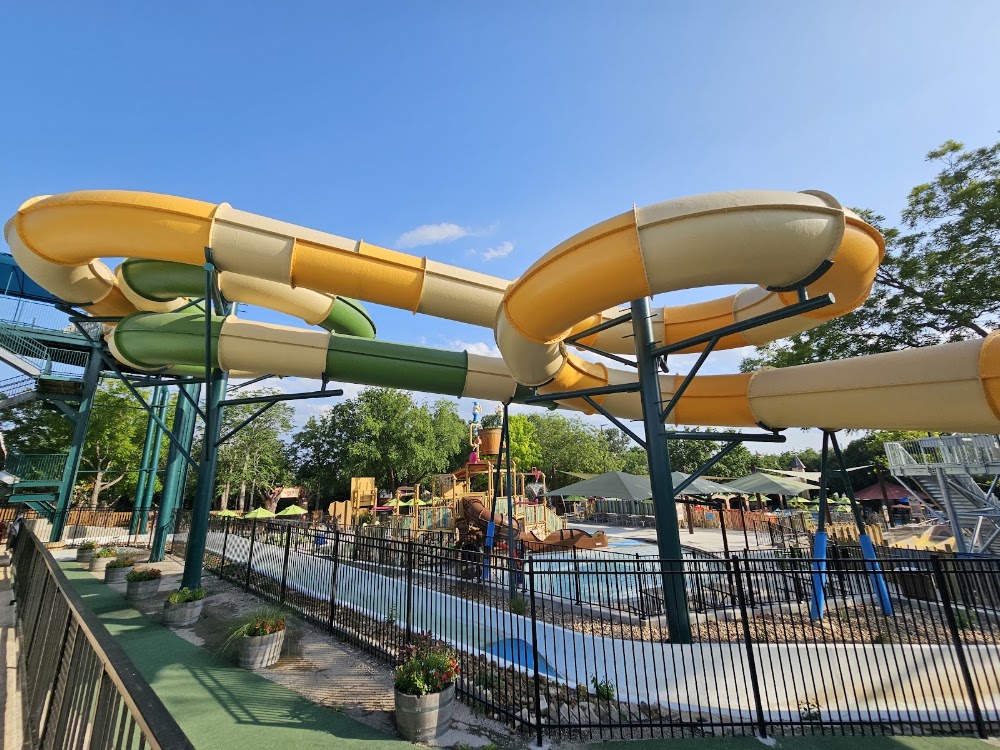 The Resort at Schlitterbahn New Braunfels Vending Machine Location