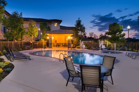 TownePlace Suites by Marriott Thousand Oaks Ventura County Vending Machine Location