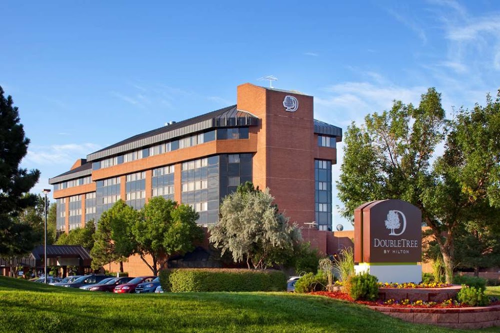 DoubleTree by Hilton Hotel Denver - Westminster Vending Machine Location