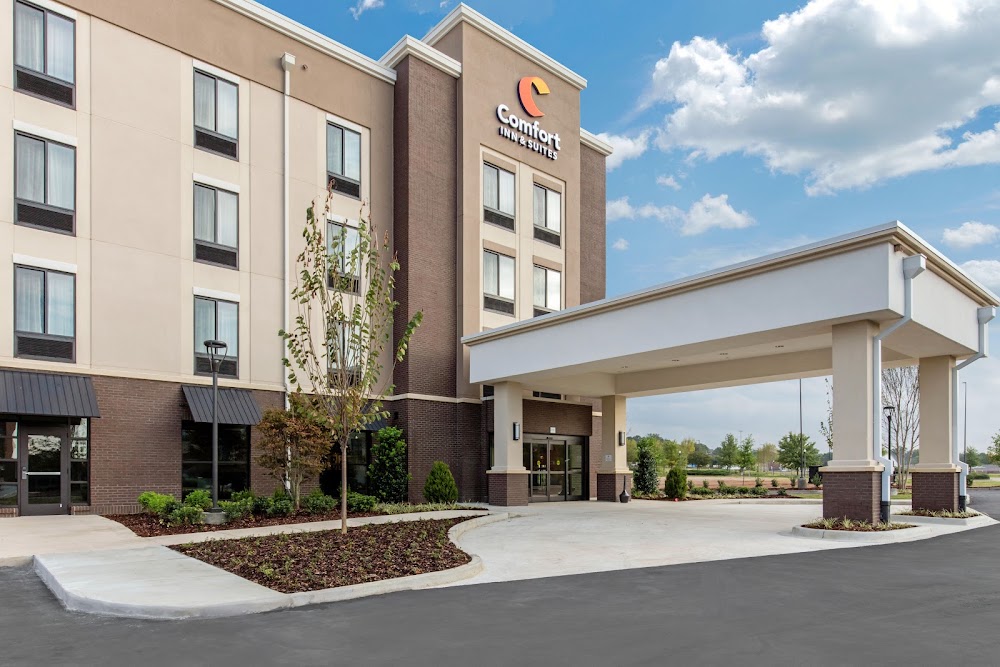 Comfort Inn and Suites - Crossplex Village Vending Machine Location