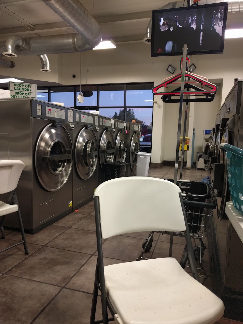 Wash City Laundry LLC Vending Machine Location
