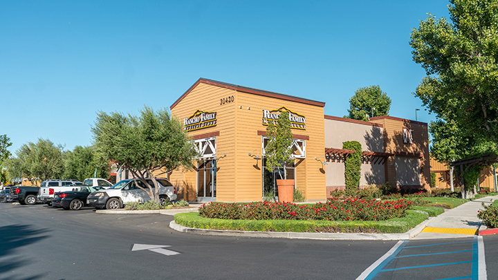 Rancho Family Medical Group - Menifee Vending Machine Location