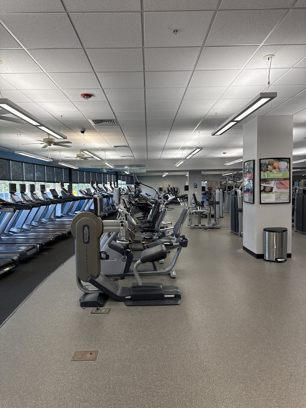 TruFit Athletic Clubs - Longmire Vending Machine Location