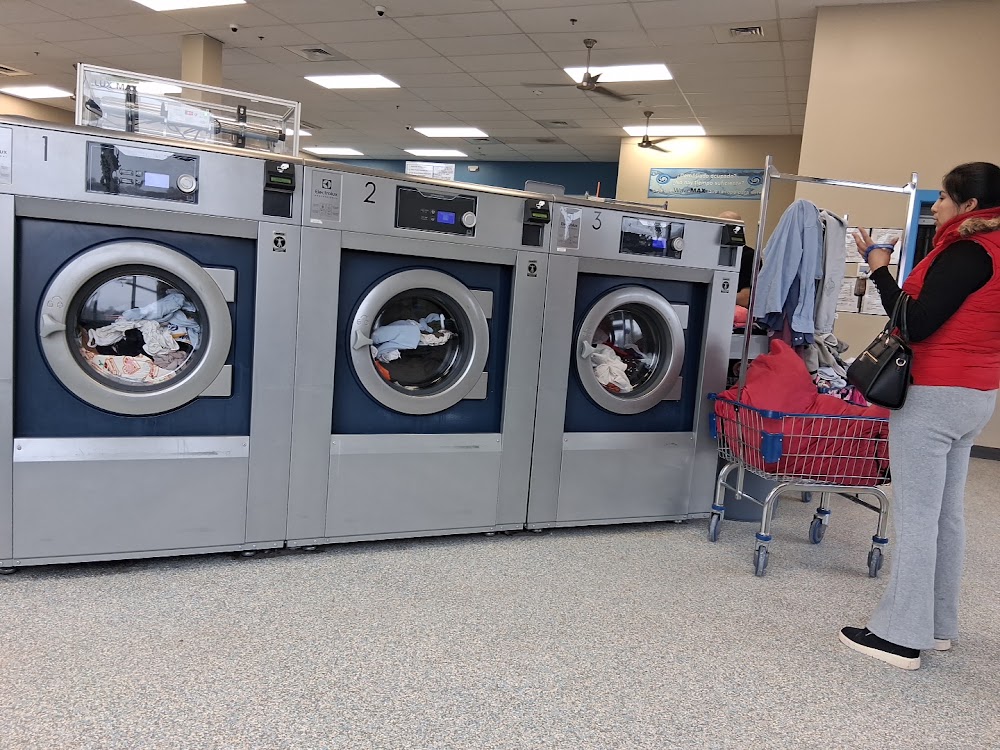 Wavemax Laundry New Haven, CT Vending Machine Location