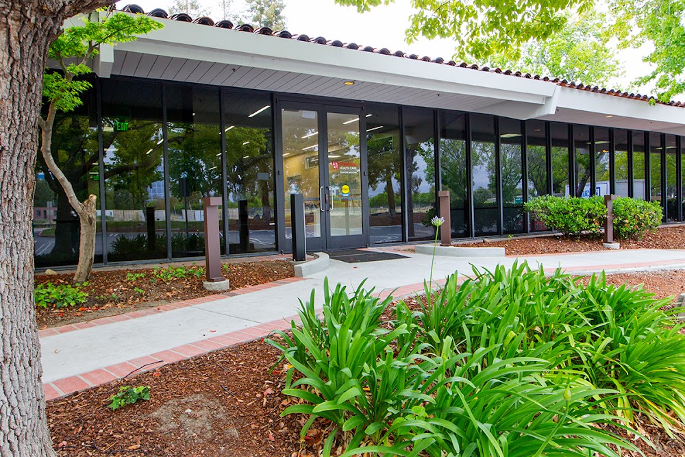 Stanford Primary Care in Santa Clara Vending Machine Location