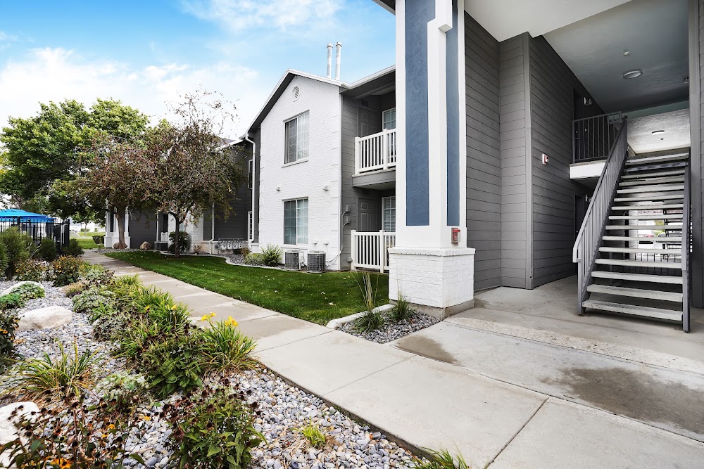 Woodgate Apartments at Jordan Landing Vending Machine Location