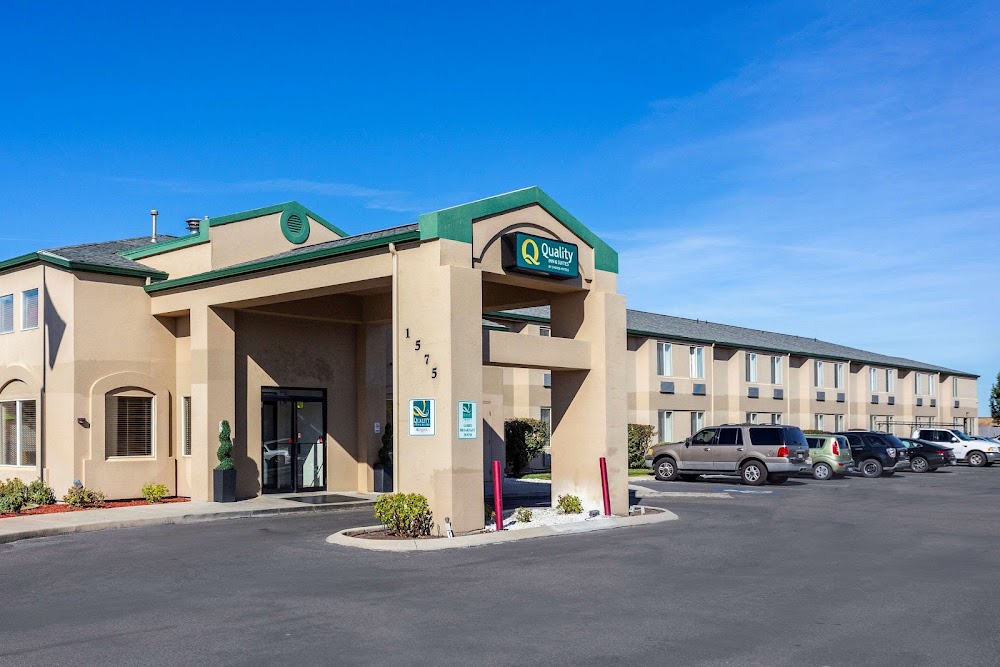 Quality Inn & Suites Meridian - West Boise Vending Machine Location