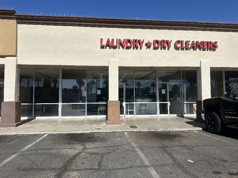 Tiny Bubbles 24 Hour Goodyear Laundromat Vending Machine Location