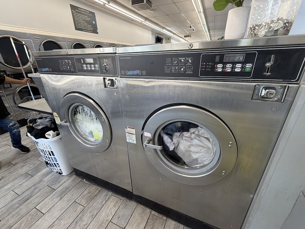 Laundrowash Vending Machine Location