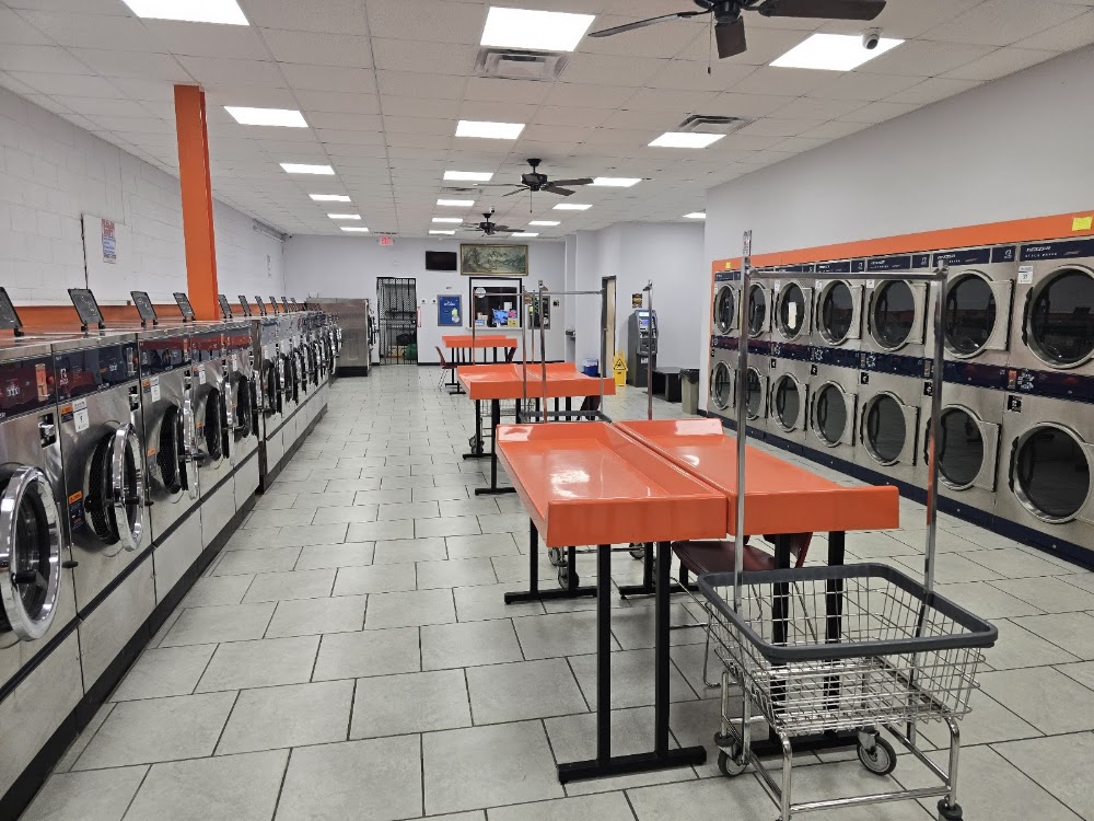 M&M COIN LAUNDRY Vending Machine Location