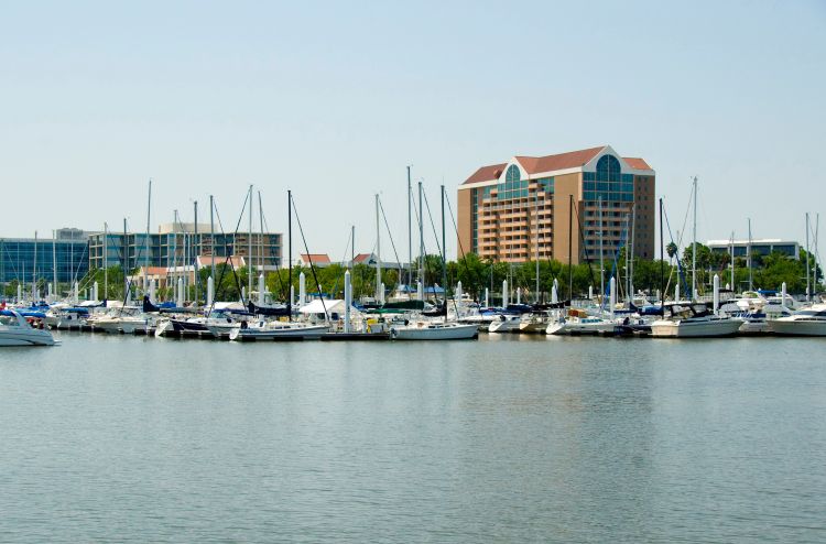 South Shore Harbour Resort and Conference Center Vending Machine Location