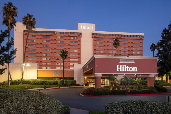 Hilton Concord Vending Machine Location
