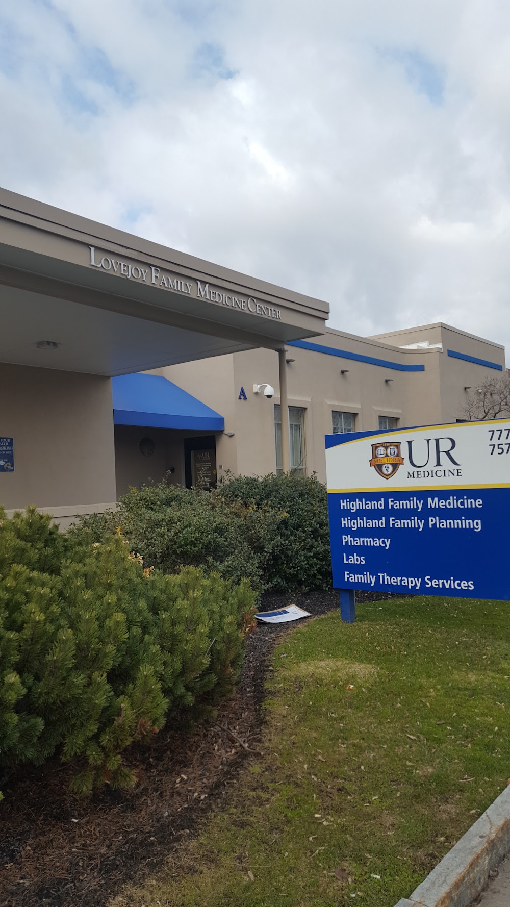University of Rochester Medicine Primary Care – Highland Family Medicine Vending Machine Location