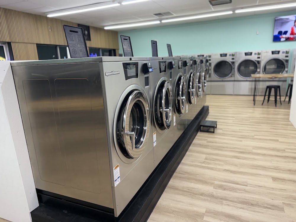 Fresh Cycle Laundromat Vending Machine Location