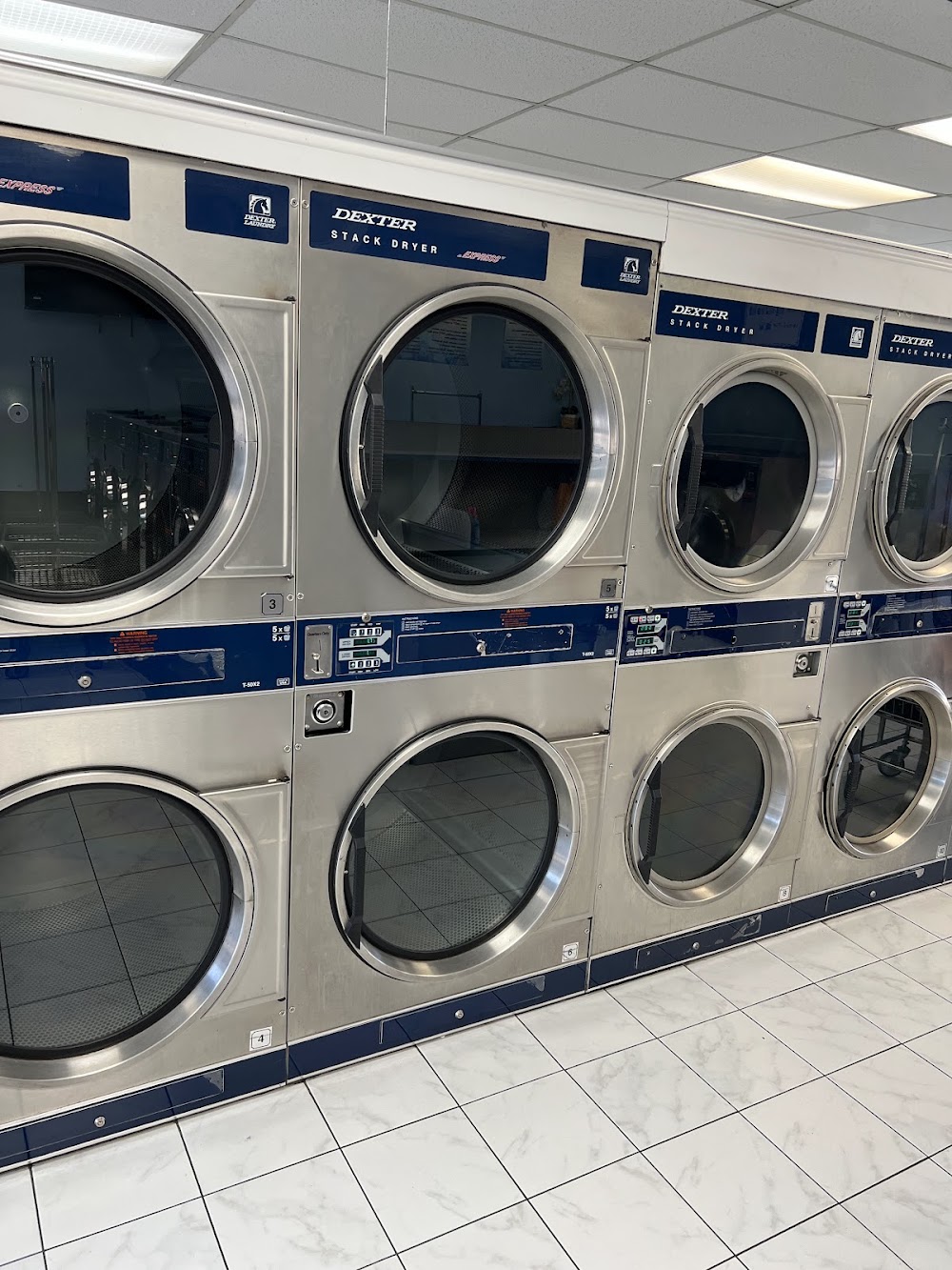 Ocean Breeze Laundromat Vending Machine Location