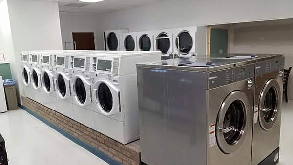 Louie's lounge and laundromat Vending Machine Location