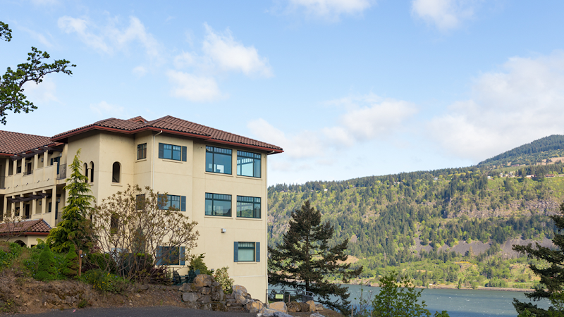 Columbia Cliff Villas Hotel Vending Machine Location