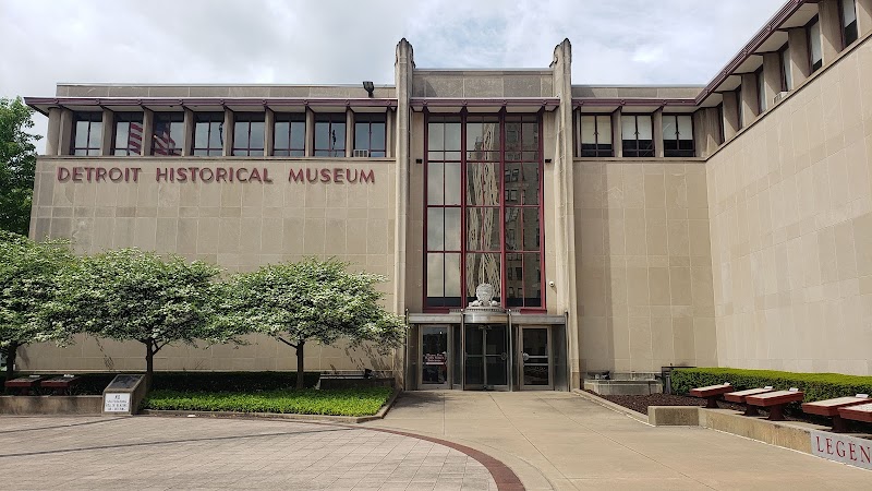 Detroit Historical Museum Vending Machine Location