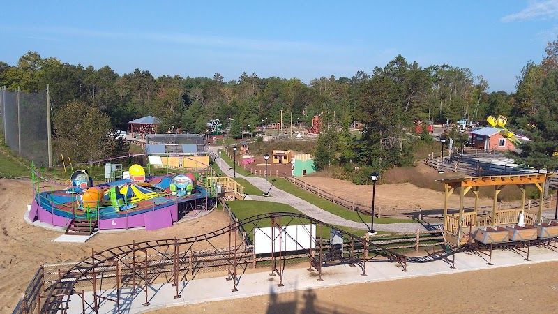 Cedar Valley's Wild Frontier Fun Park Vending Machine Location