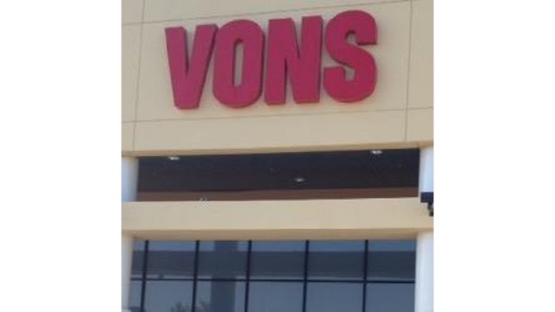 Vons Vending Machine Location