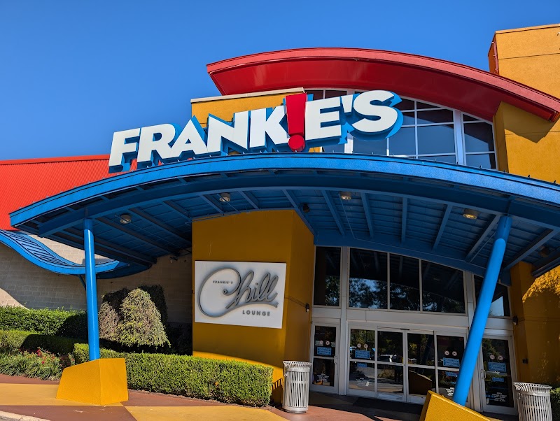 Frankie's of Raleigh Vending Machine Location