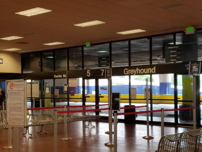 Greyhound: Bus Station Vending Machine Location