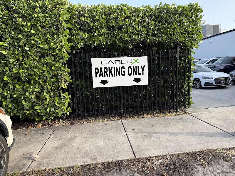 CarLux Fort Lauderdale Vending Machine Location