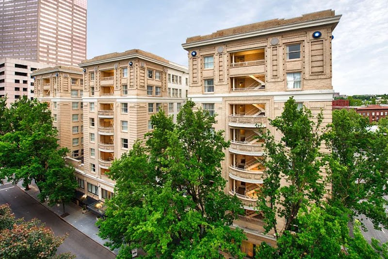 Embassy Suites by Hilton Portland Downtown Vending Machine Location