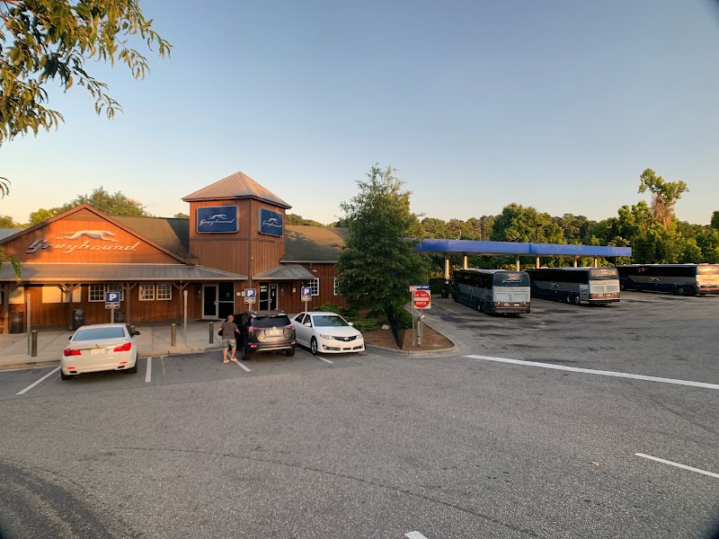 Greyhound: Bus Station Vending Machine Location