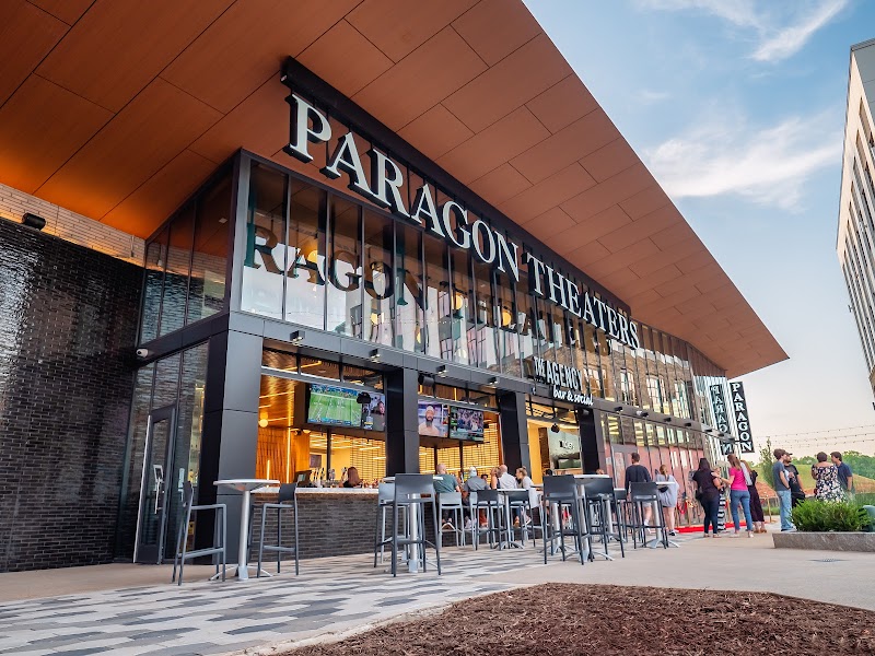 Paragon Theaters - Fenton + Axis15 Extreme Vending Machine Location